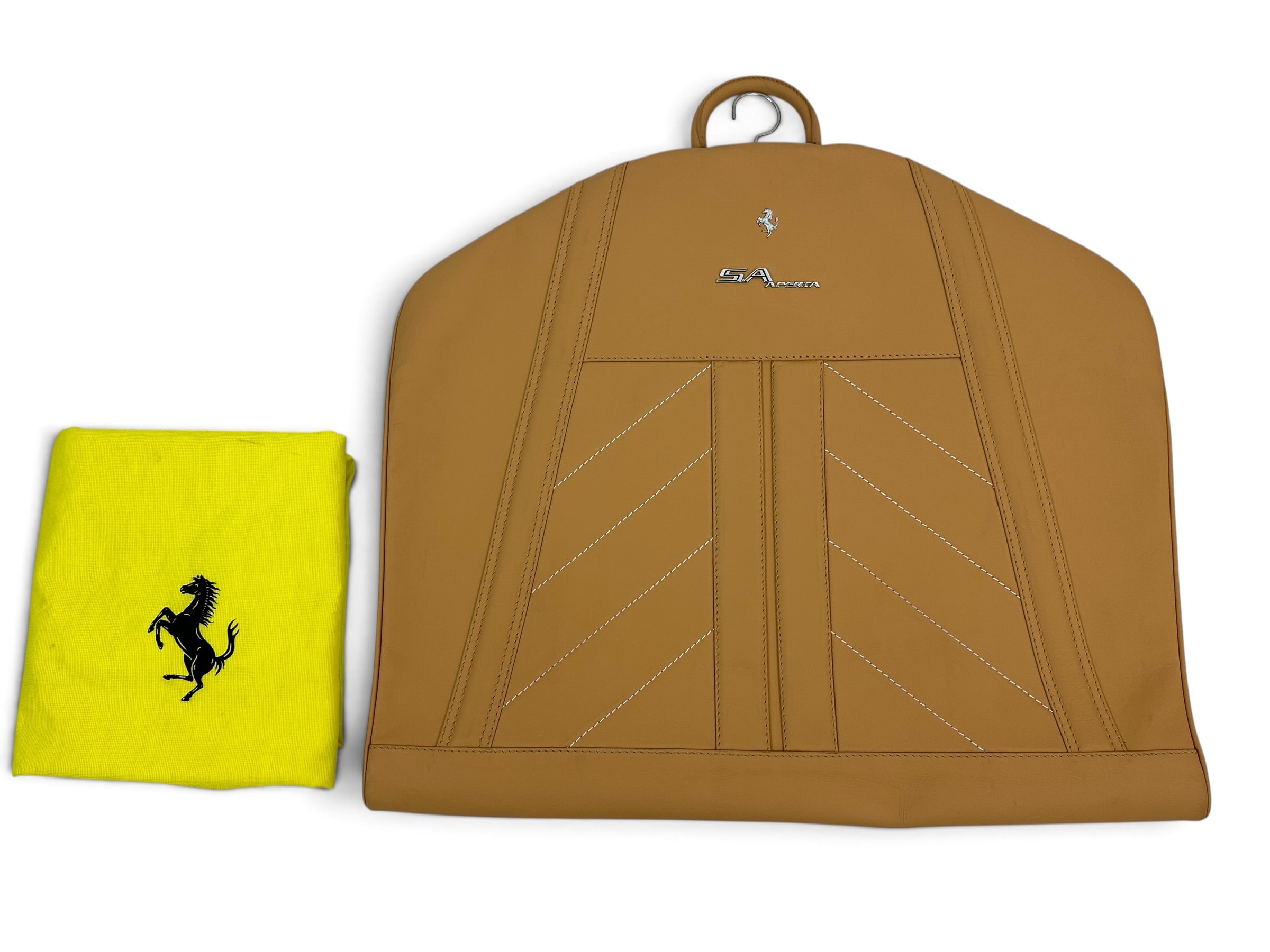Ferrari 599 SA Aperta Tan Leather Suit-Carrier, Garment Bag, Luggage Piece – Schedoni