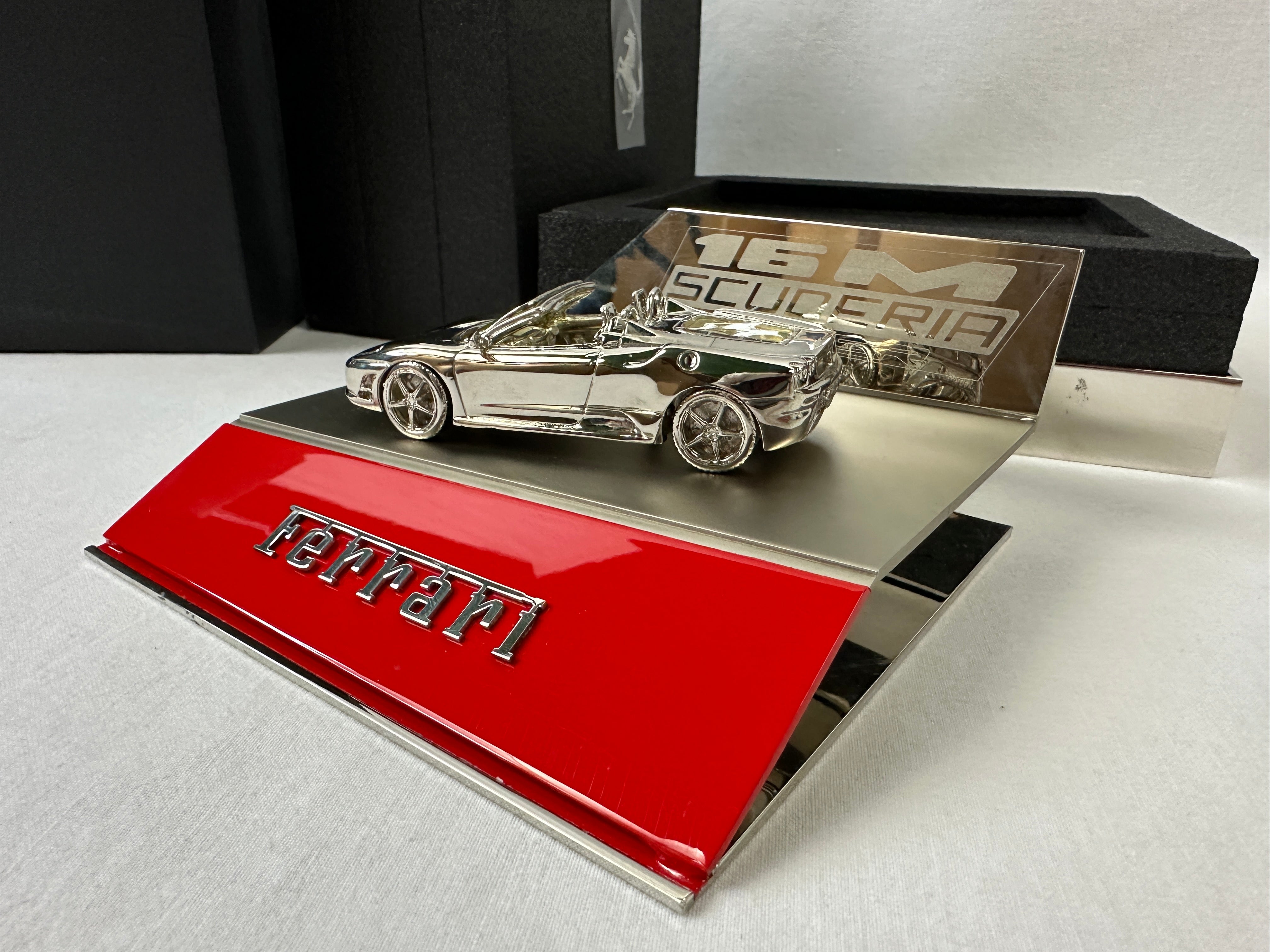 Ferrari 430 Scuderia Spider 16M Bronze Sculpture - Editalia - Limited Edition