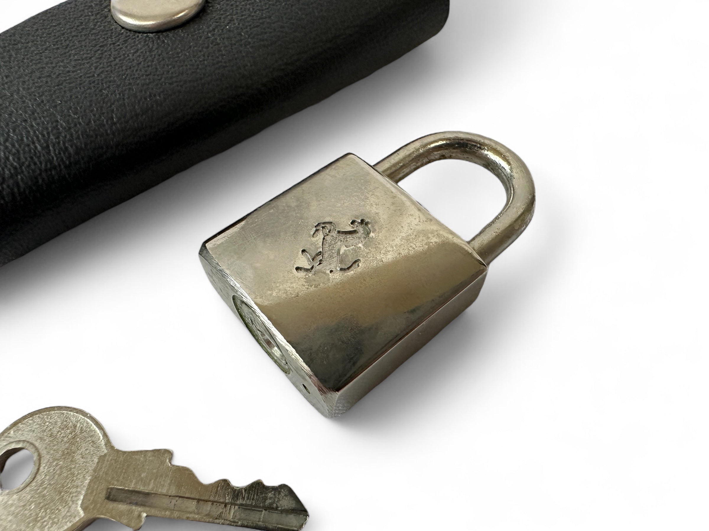 Ferrari Schedoni Leather Key Wallet with Lock and Key for Luggage Set