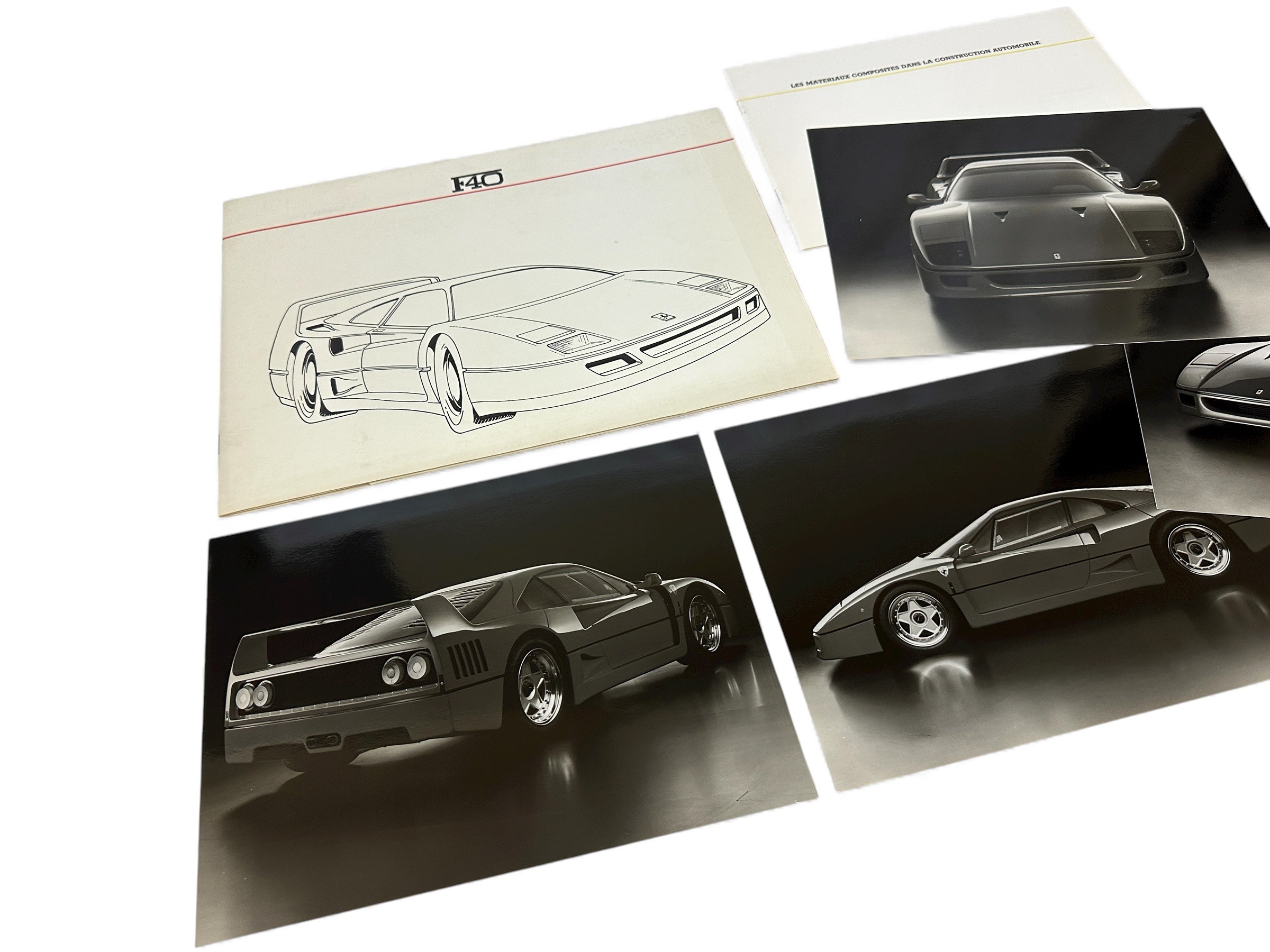 Ferrari F40 Early ''White Cover'' Press Folder, Brochure 1987 – French