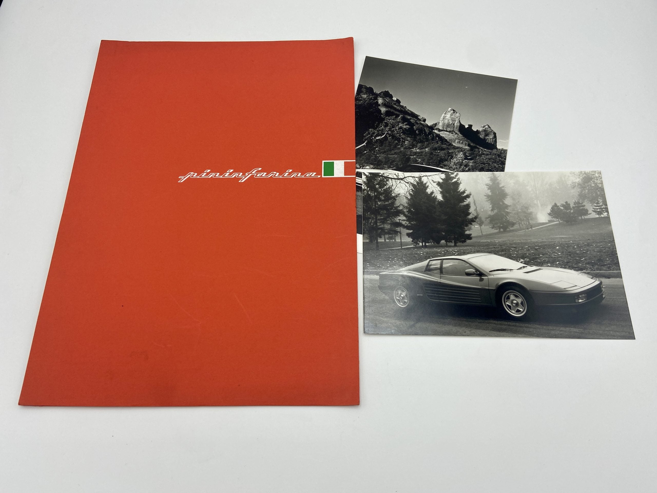 Ferrari Testarossa Pininfarina Press Kit Brochure 1987 - Italian