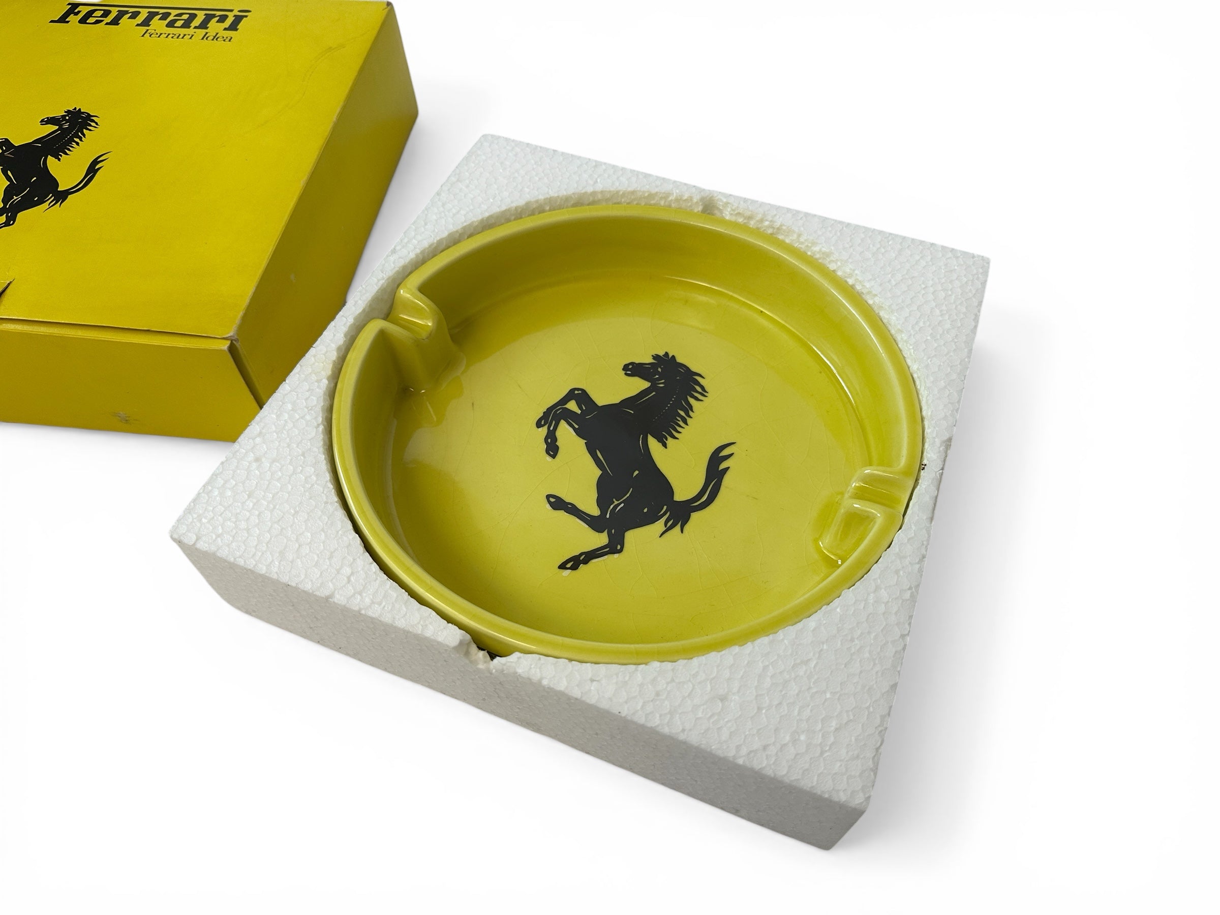 Ferrari Classic Ceramic Ashtray By Flavia Italy - Official IDEA Accessory - XL large Version