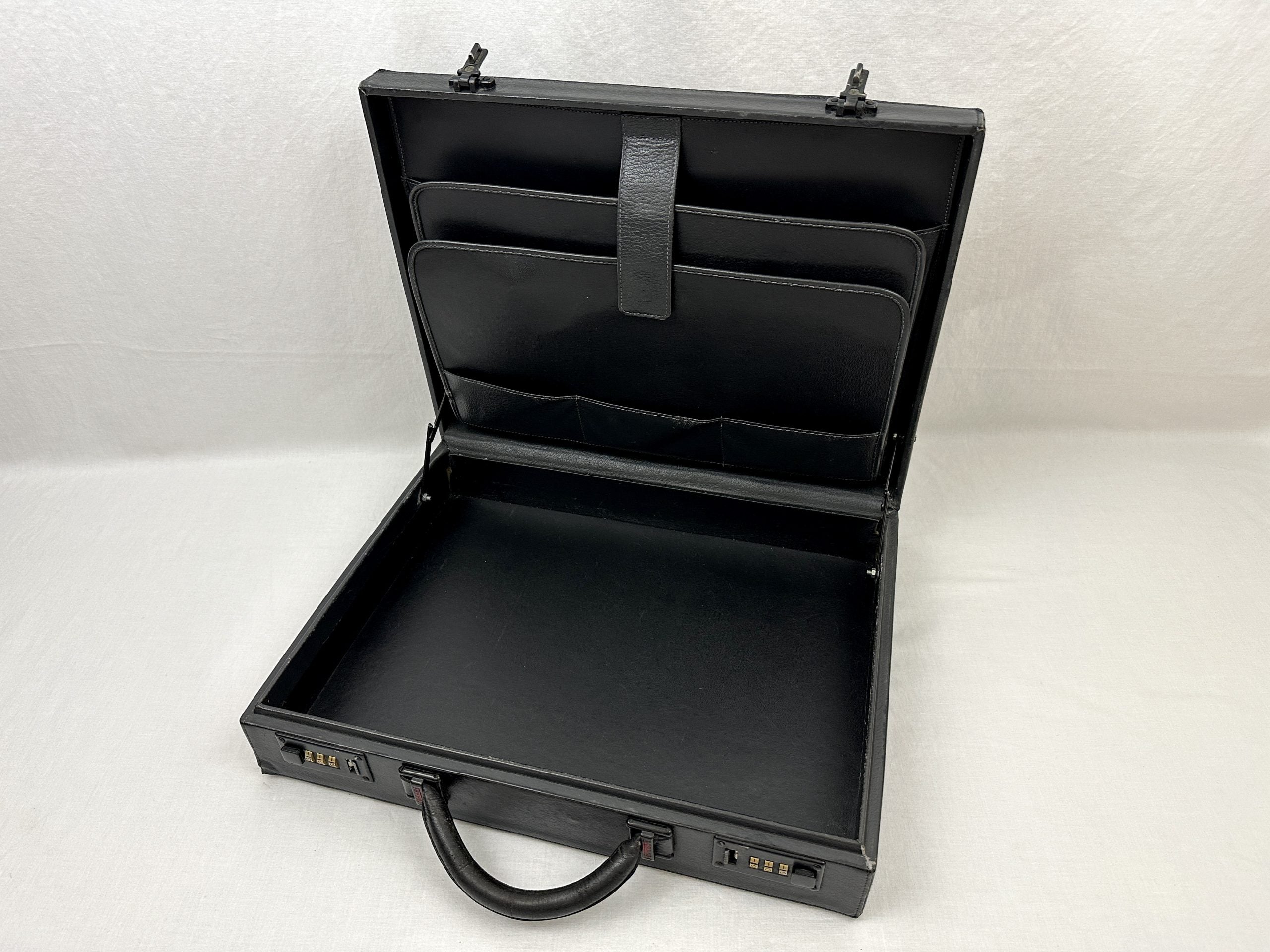 Ferrari Formula Black Leather Business Briefcase, Suitcase– Cartier Series