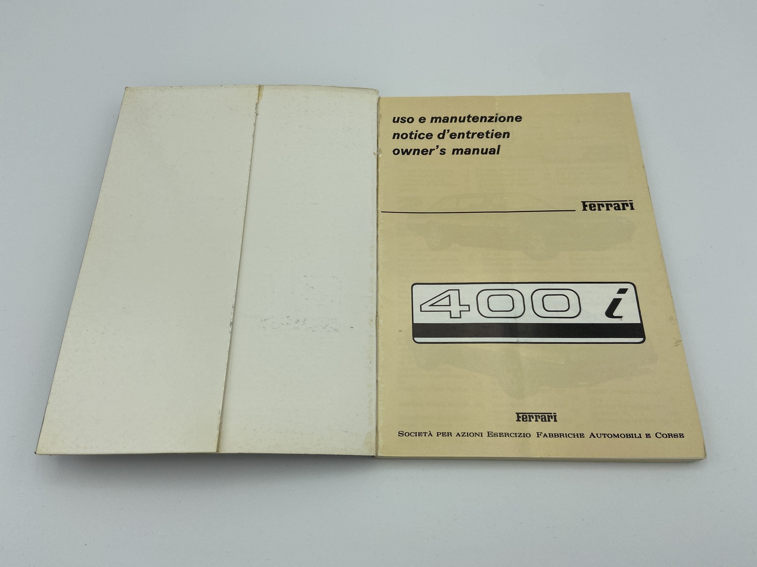 Ferrari 400i Owner's Manual #250/82 - 1982